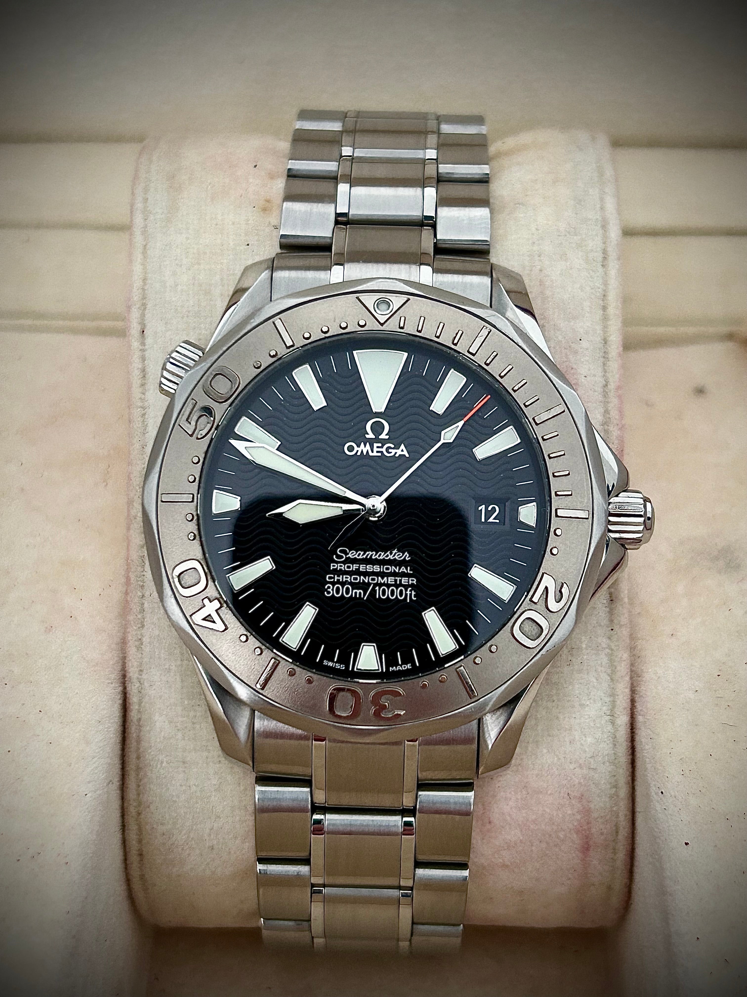 2006 OMEGA SEAMASTER 300, 2230.50, FULL SET, INC GST