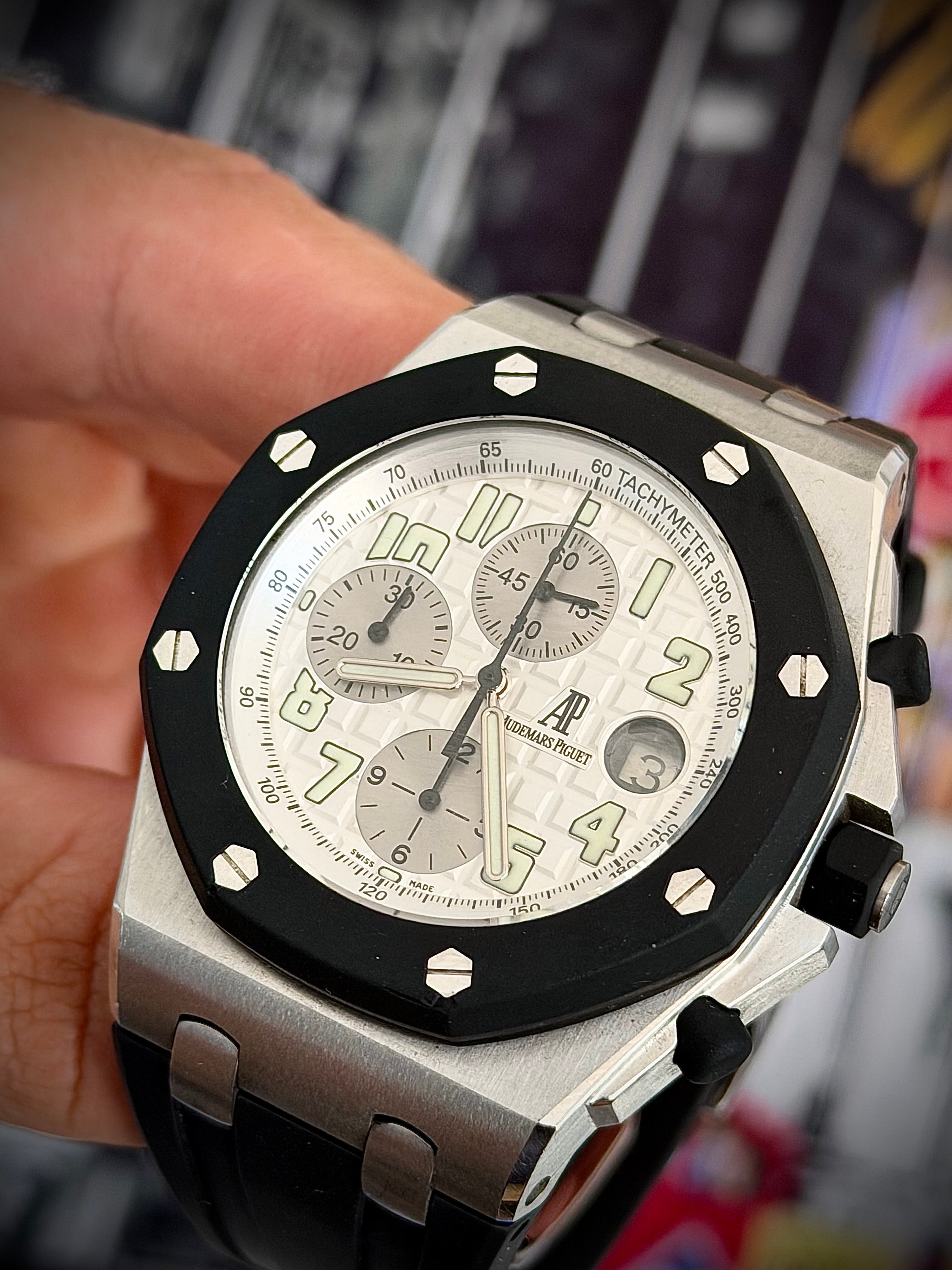 CIRCA 2014 AUDEMARS PIGUET ROYAL OAK OFFSHORE, 25940SK.00.D002CA.01.A, WATCH & AP SERVICE QUOTE, INC GST