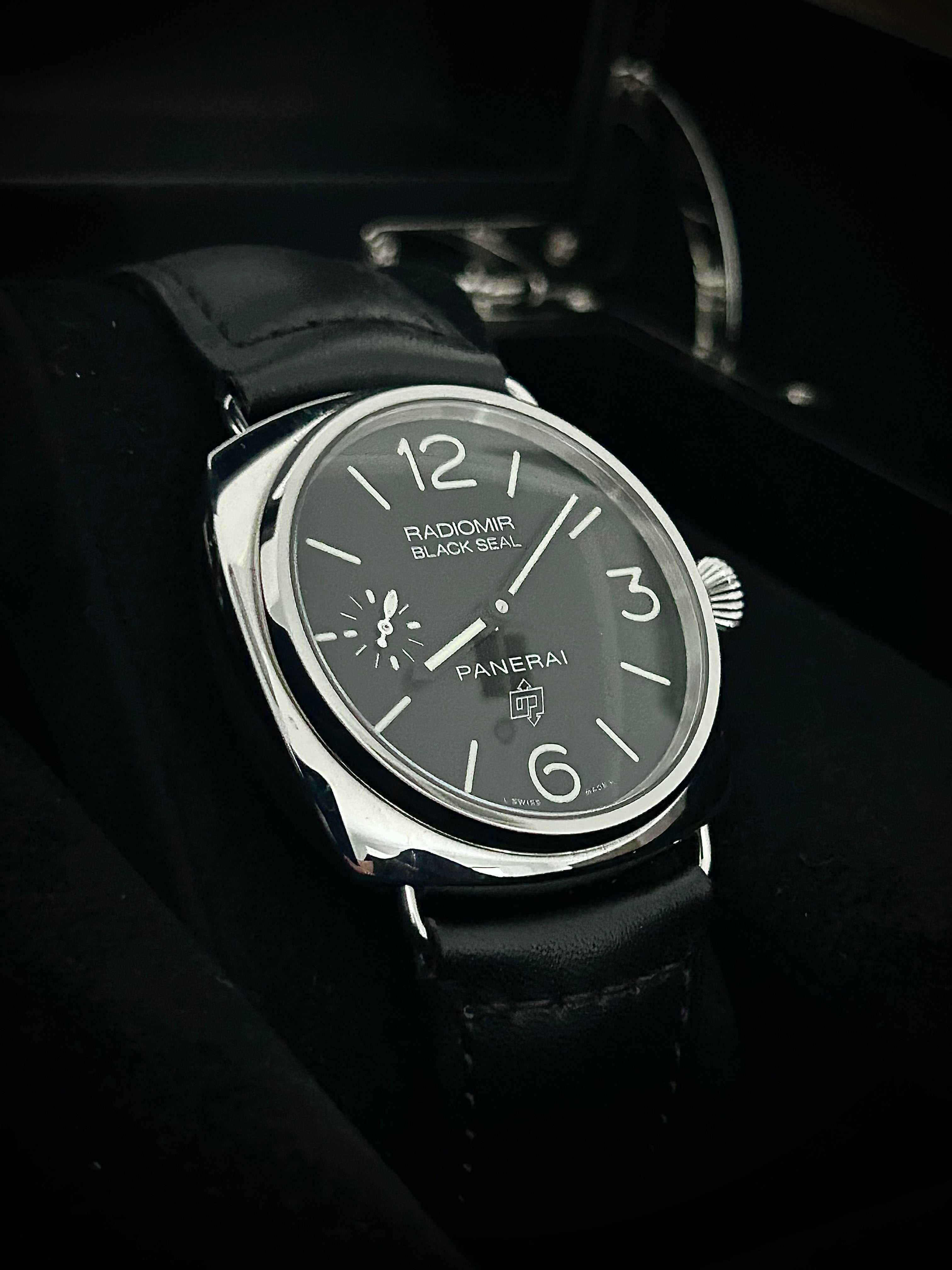 2014 PANERAI RADIOMIR BLACK SEAL LOGO, PAM00380, FULL SET, INC GST