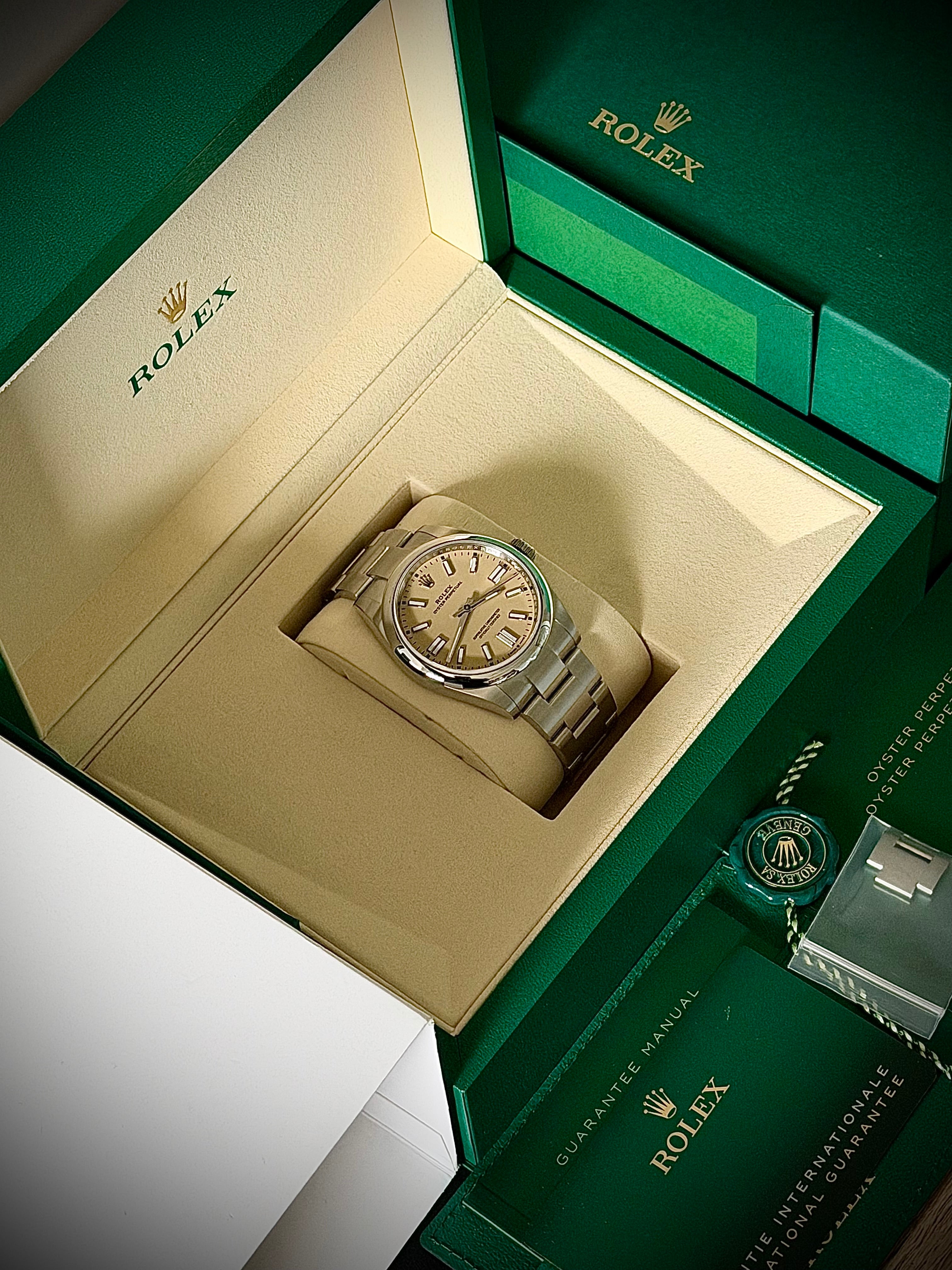 2026 ROLEX OYSTER PERPETUAL 41, 134300, BEIGE DIAL, FULL SET, INC GST
