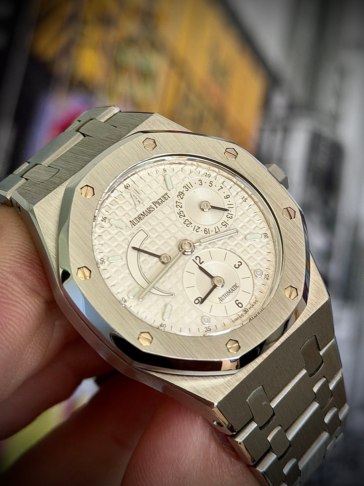 2004 AUDEMARS PIGUET ROYAL OAK DUAL TIME, 25730ST, WHITE DIAL, WATCH & BOX, NEAR MINT, INC GST