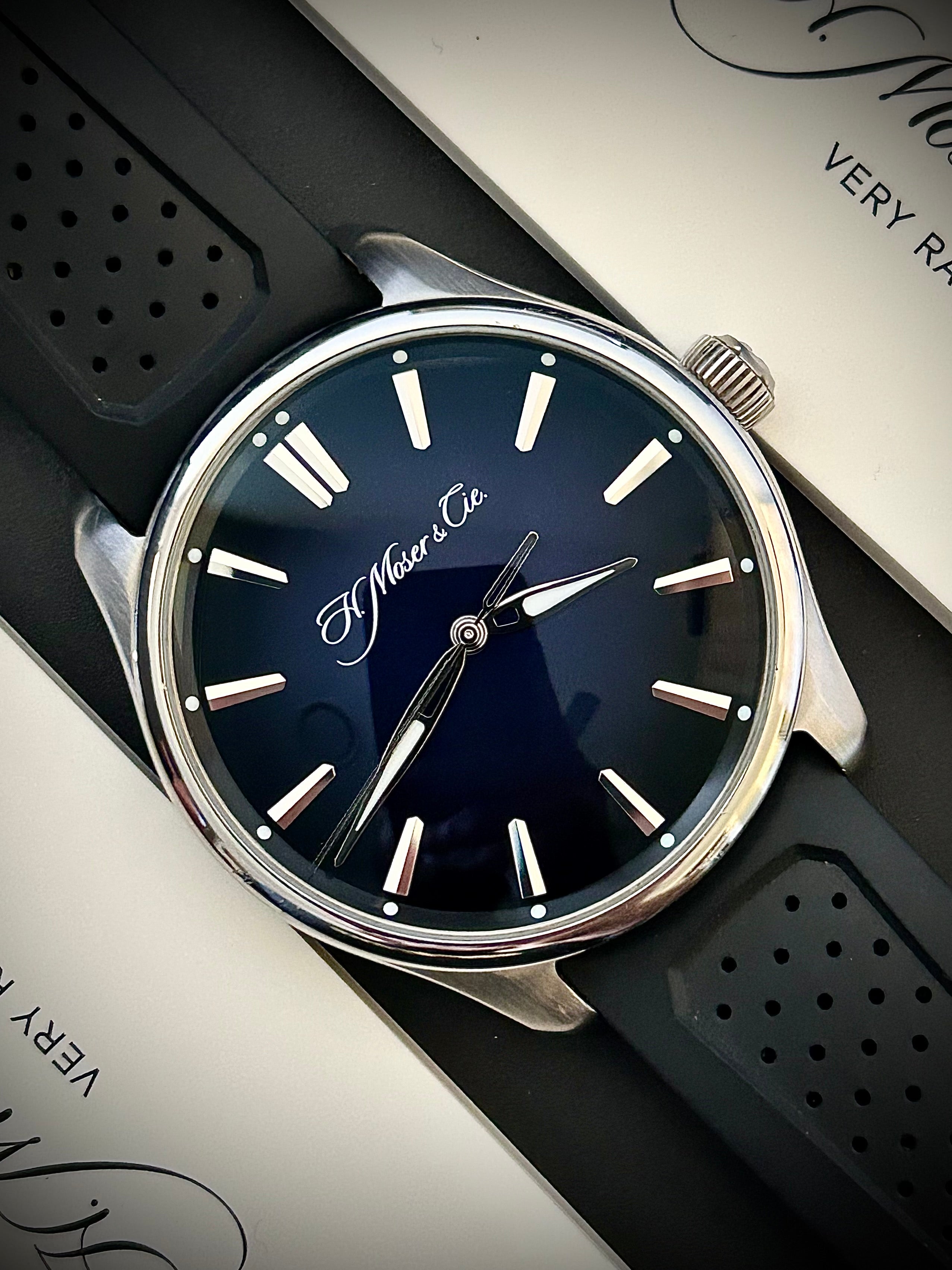 2018 H. MOSER & CIE PIONEER CENTRE SECONDS, 3200-100, FULL SET, INC GST