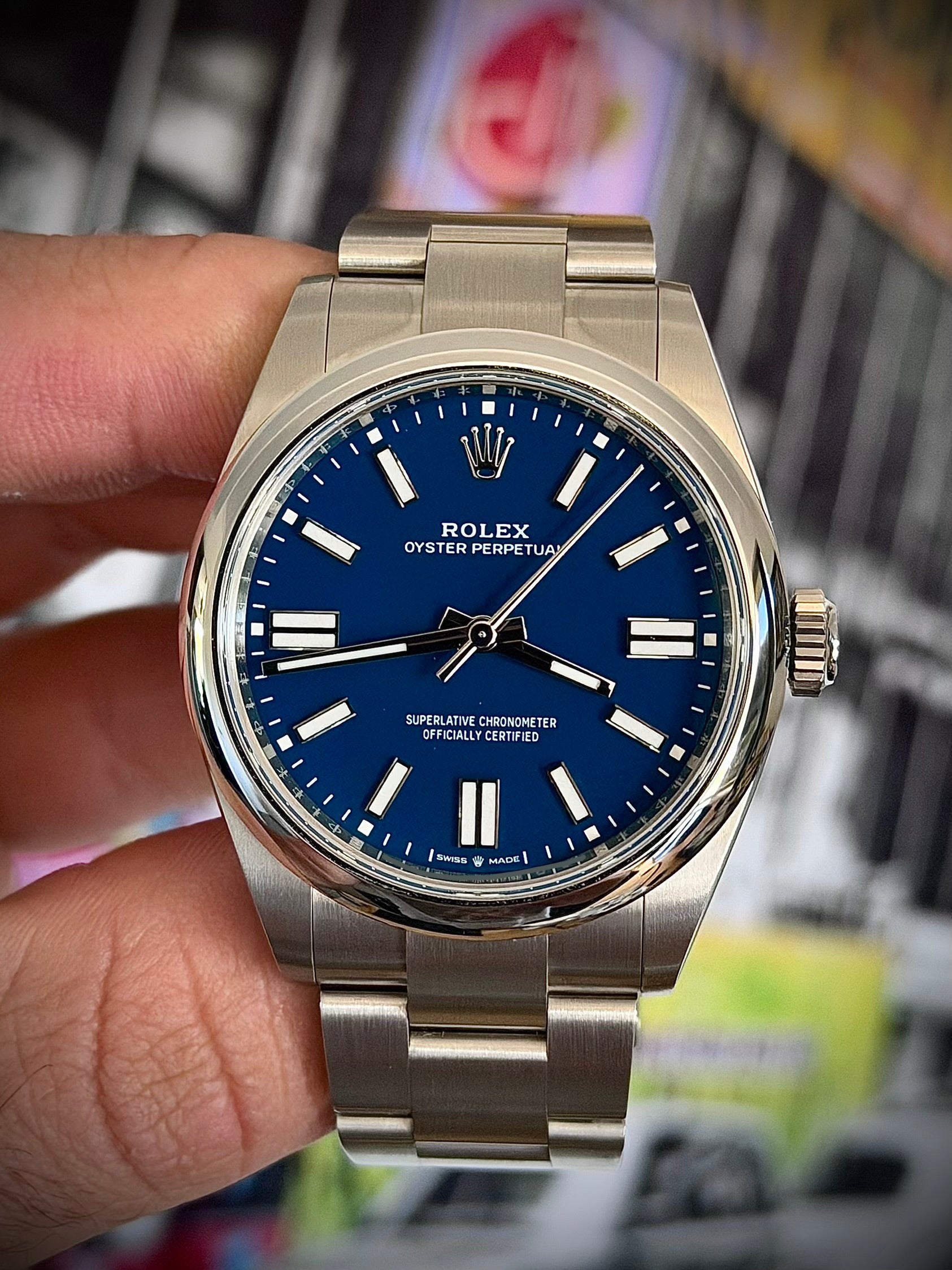 2026 ROLEX OYSTER PERPETUAL 41, MED BLUE DIAL, FULL SET, INC GST