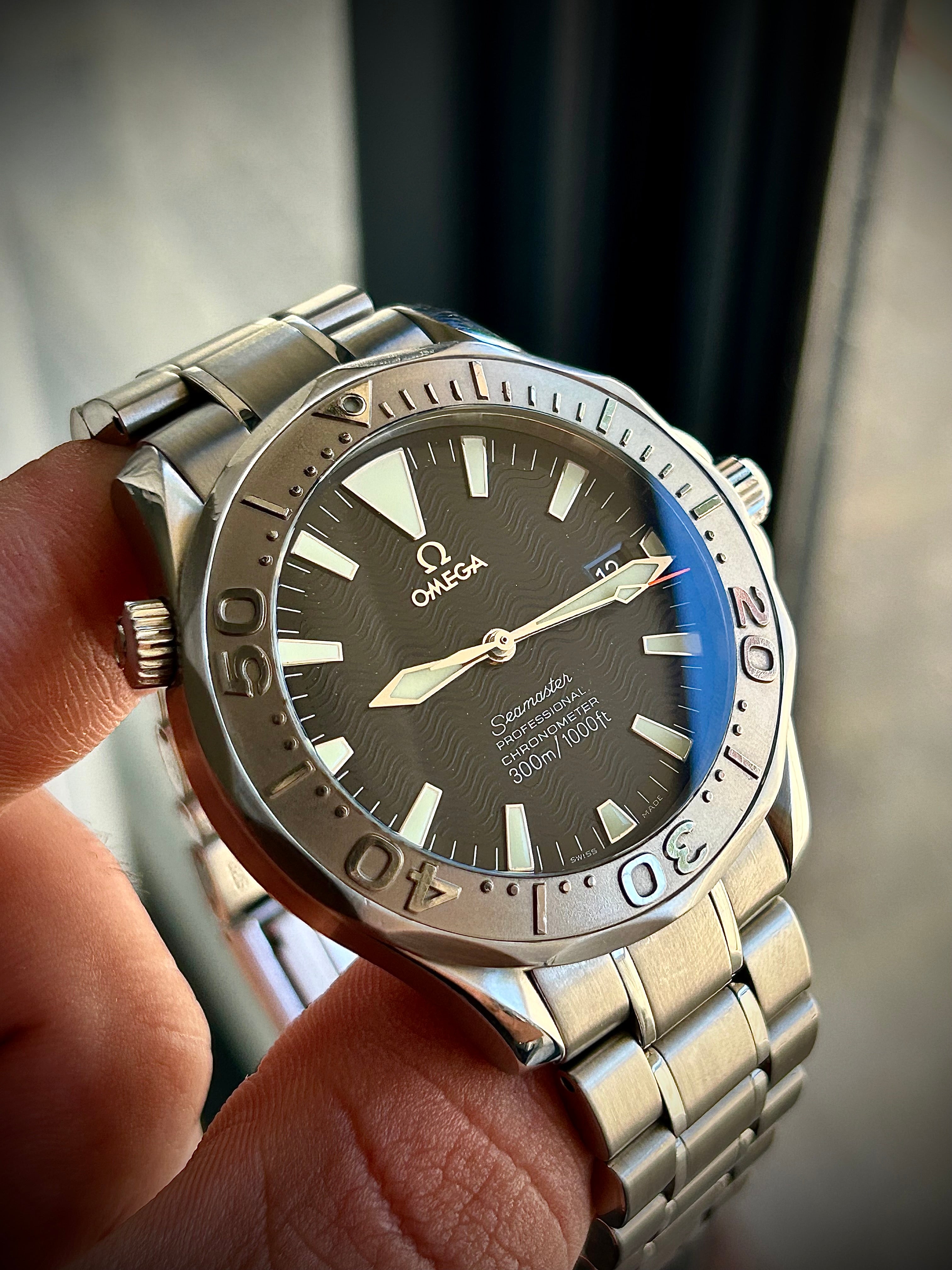 2006 OMEGA SEAMASTER 300, 2230.50, FULL SET, INC GST