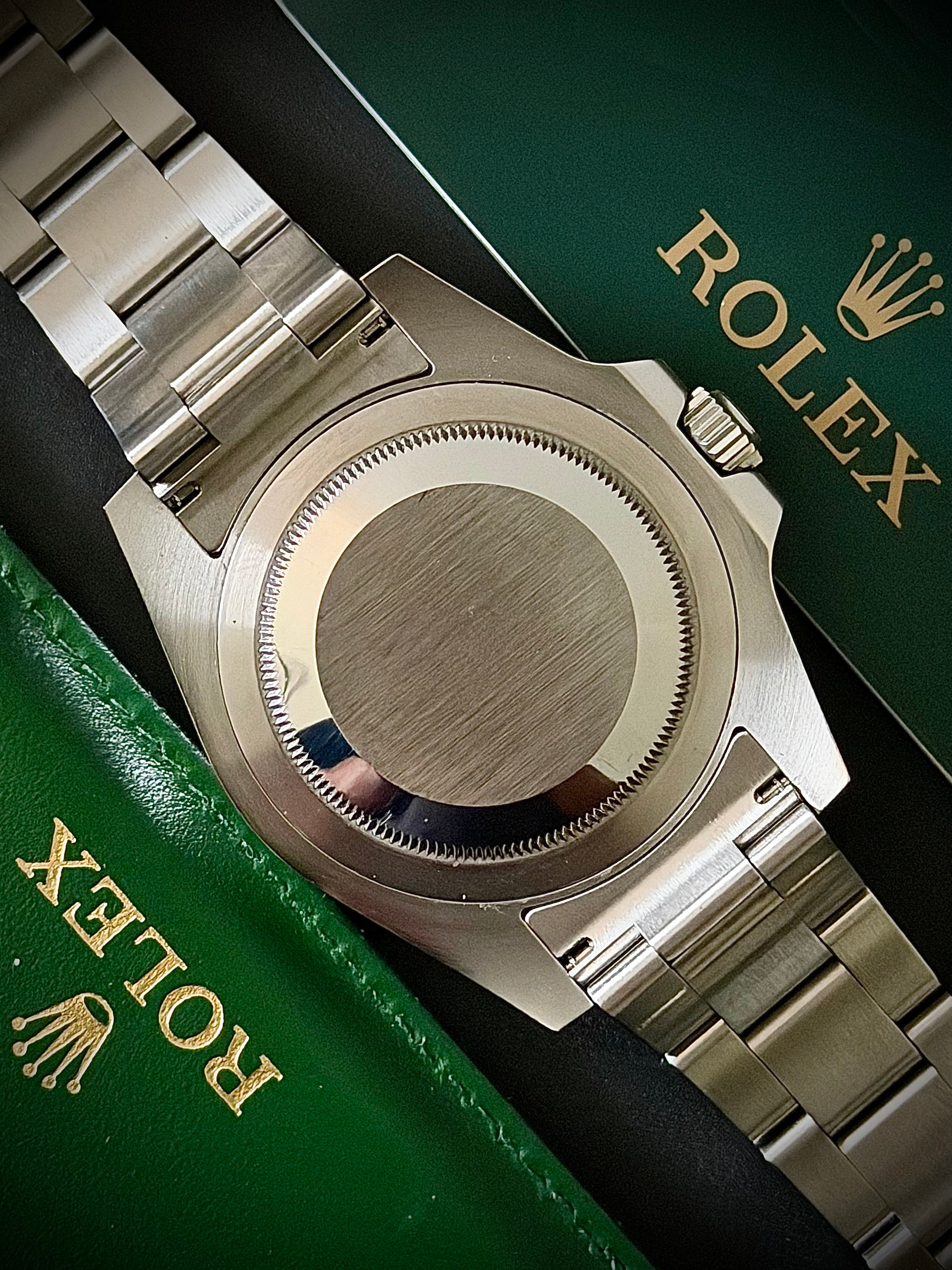2010 ROLEX GMT-MASTER II, 116710LN, GREEN GMT HAND, ONE OWNER, FULL COLLECTOR’S SET, ORIGINAL INVOICE & 2020 RSC, INC GST