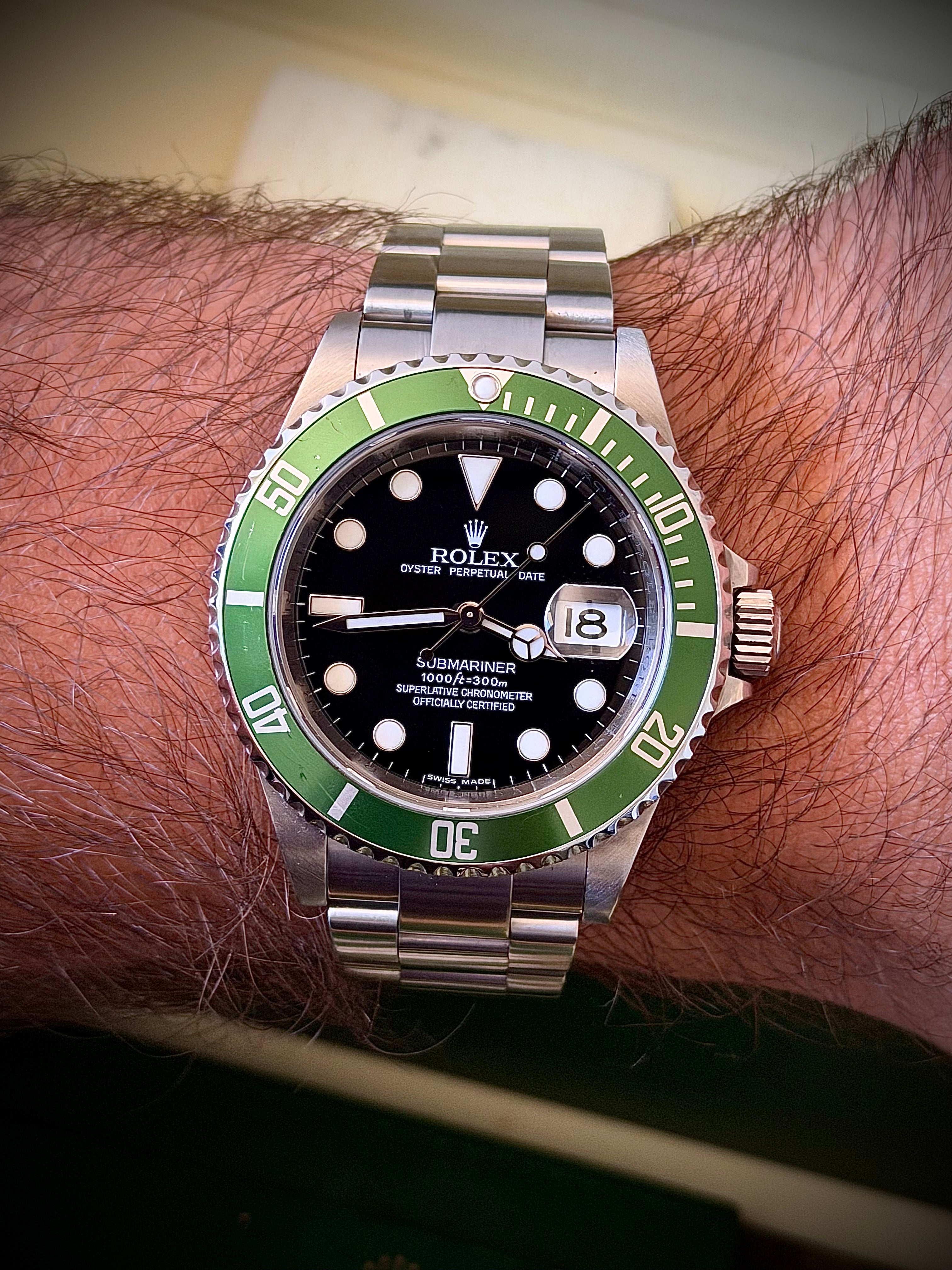 2010 ROLEX SUBMARINER DATE, KERMIT, 16610LV, FULL SET, INC GST