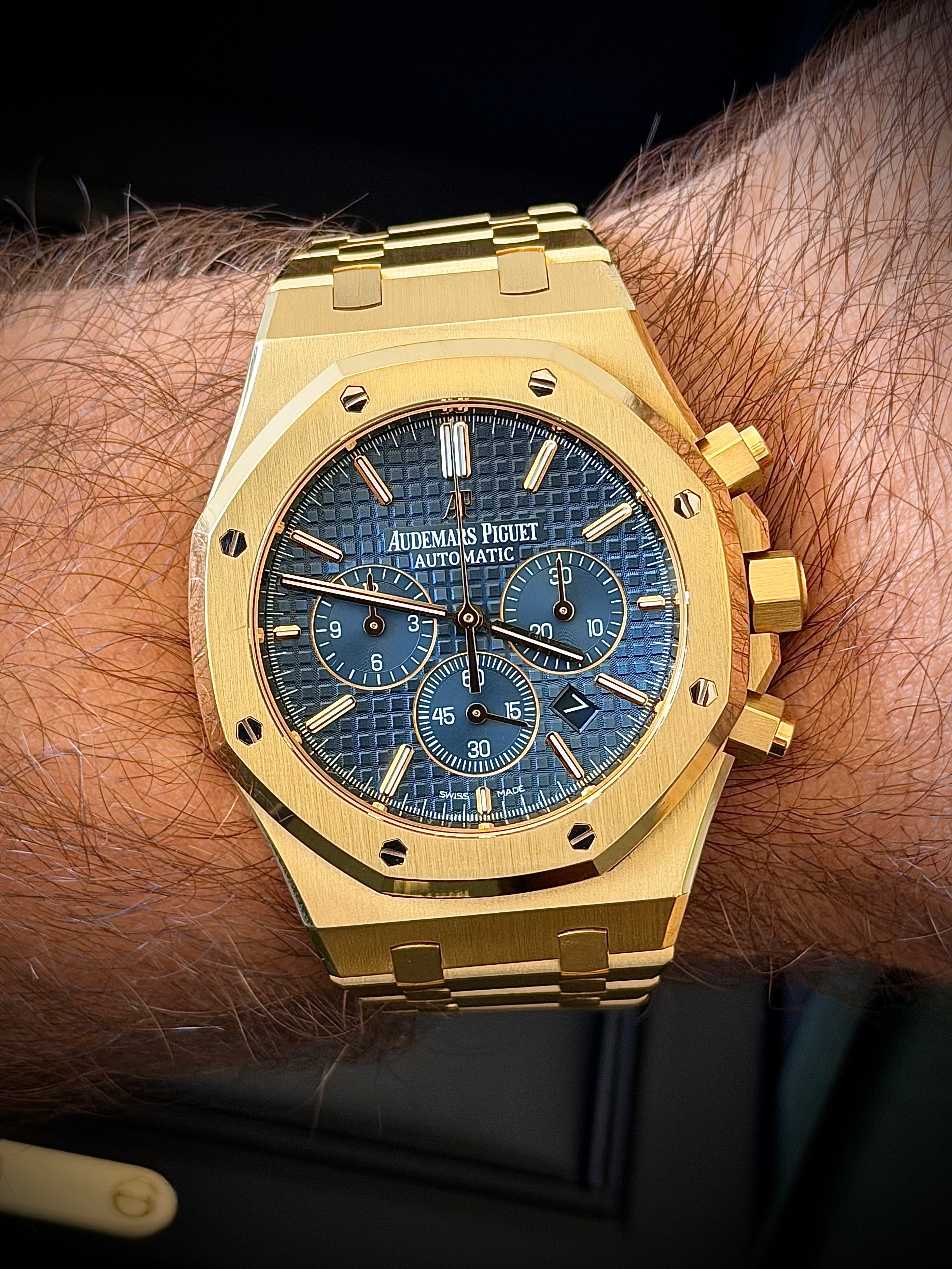 2018 AUDEMARS PIGUET ROYAL OAK FULL YELLOW GOLD CHRONOGRAPH, 26320BA.OO.1220BA.02, BLUE DIAL, FULL SET, INC GST