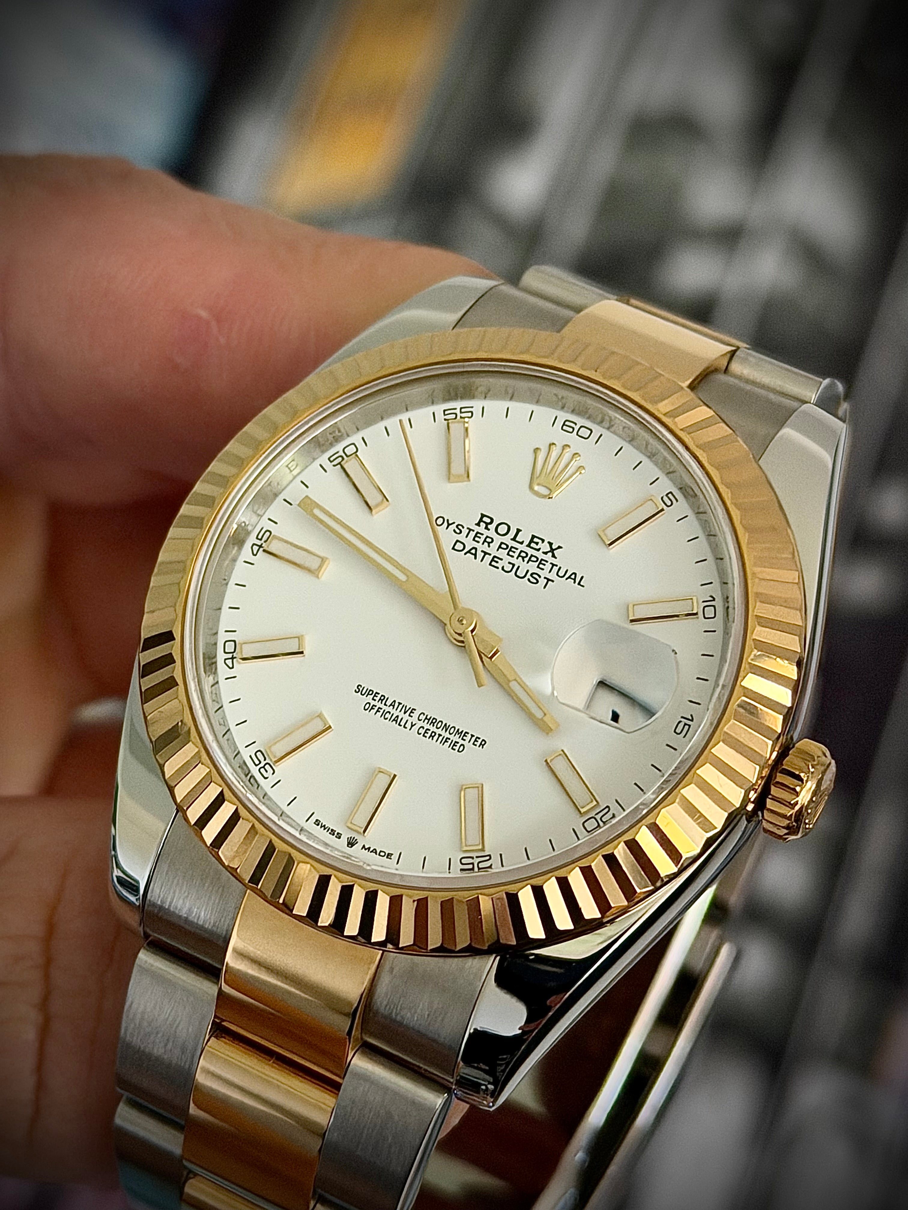 2016 ROLEX DATEJUST 41, 126333, WHITE DIAL, FLUTED BEZEL, OYSTER BRACELET, FULL SET, INC GST