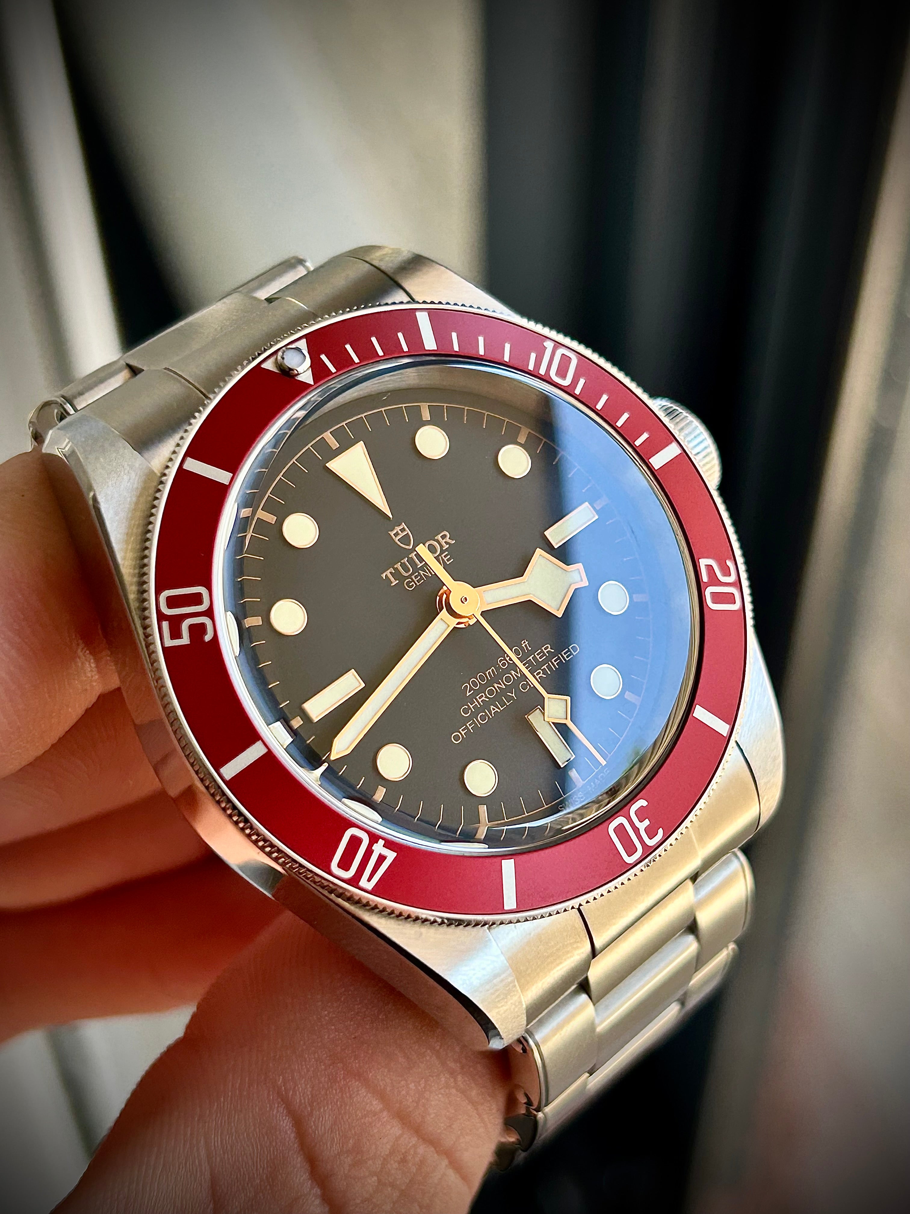 2021 TUDOR BLACK BAY BURGANDY, 41MM, FULL SET, INC GST