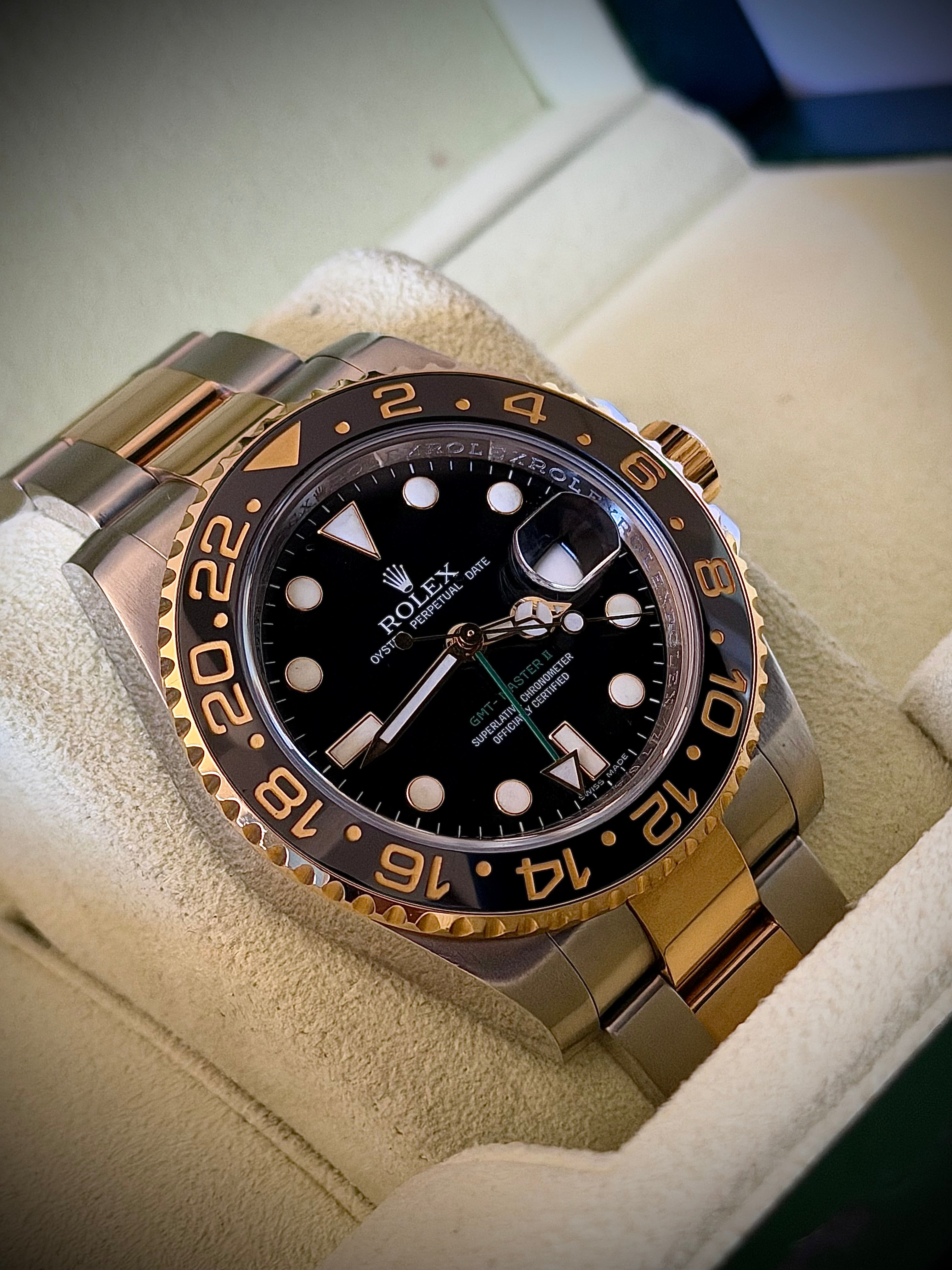 2007 ROLEX GMT MASTER II, 116713LN, FULL SET, INC GST