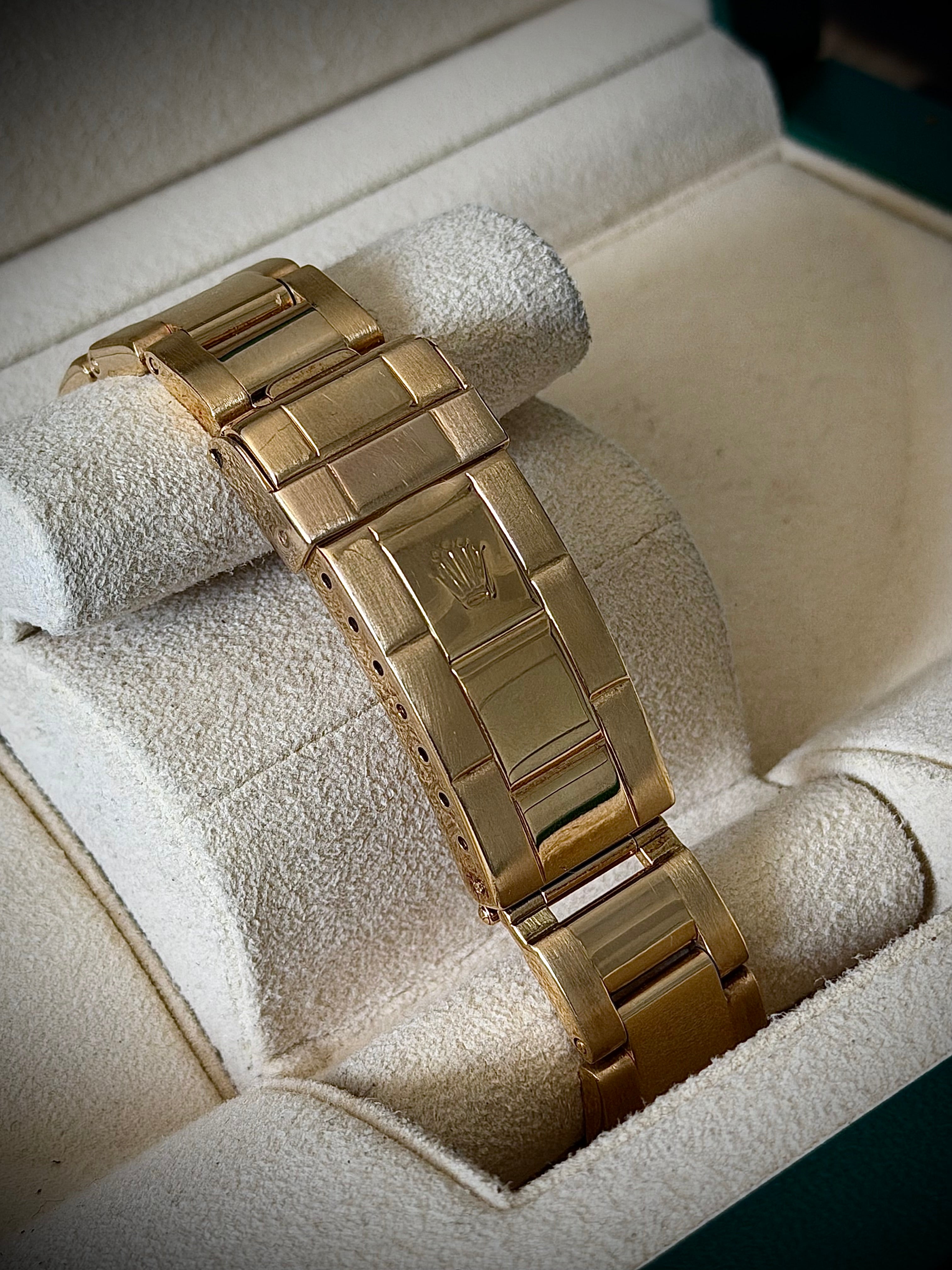 1988 ROLEX SUBMARINER, 16618, SULTAN DIAL, BOX AND BOOKLETS, INC GST