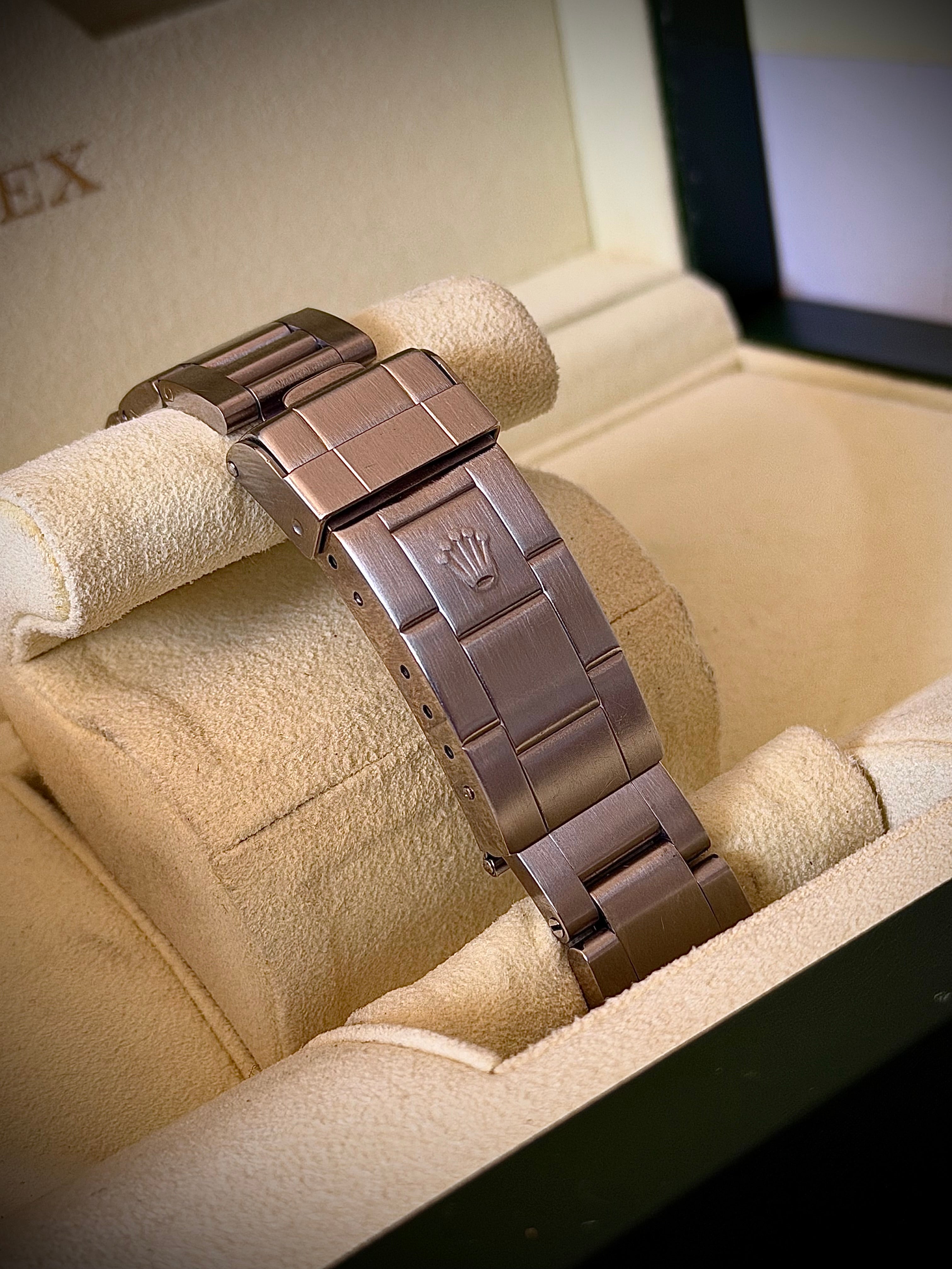 2010 ROLEX SUBMARINER DATE, KERMIT, 16610LV, FULL SET, INC GST