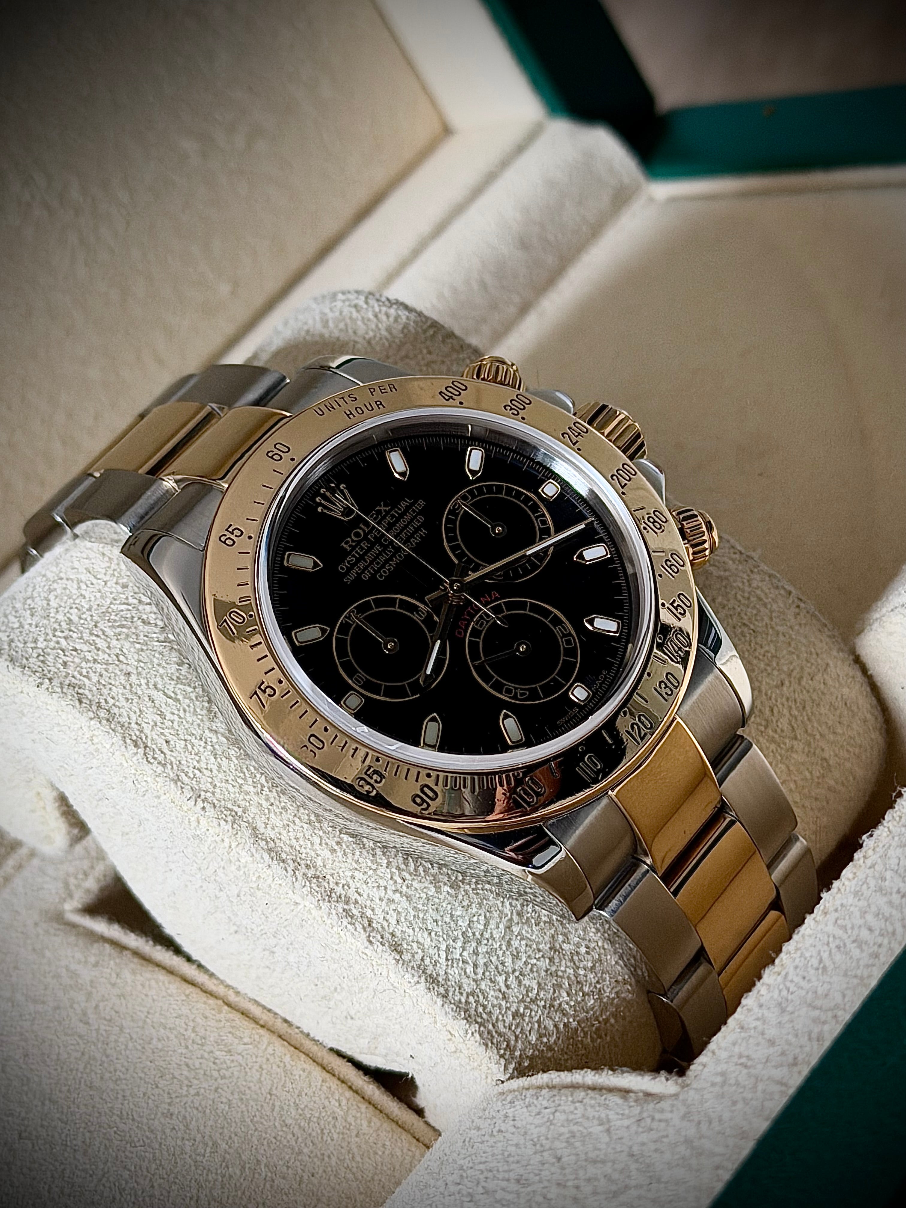2002 ROLEX COSMOGRAPH DAYTONA, BLACK DIAL, TWO TONE, 116523, WATCH ONLY, INC GST
