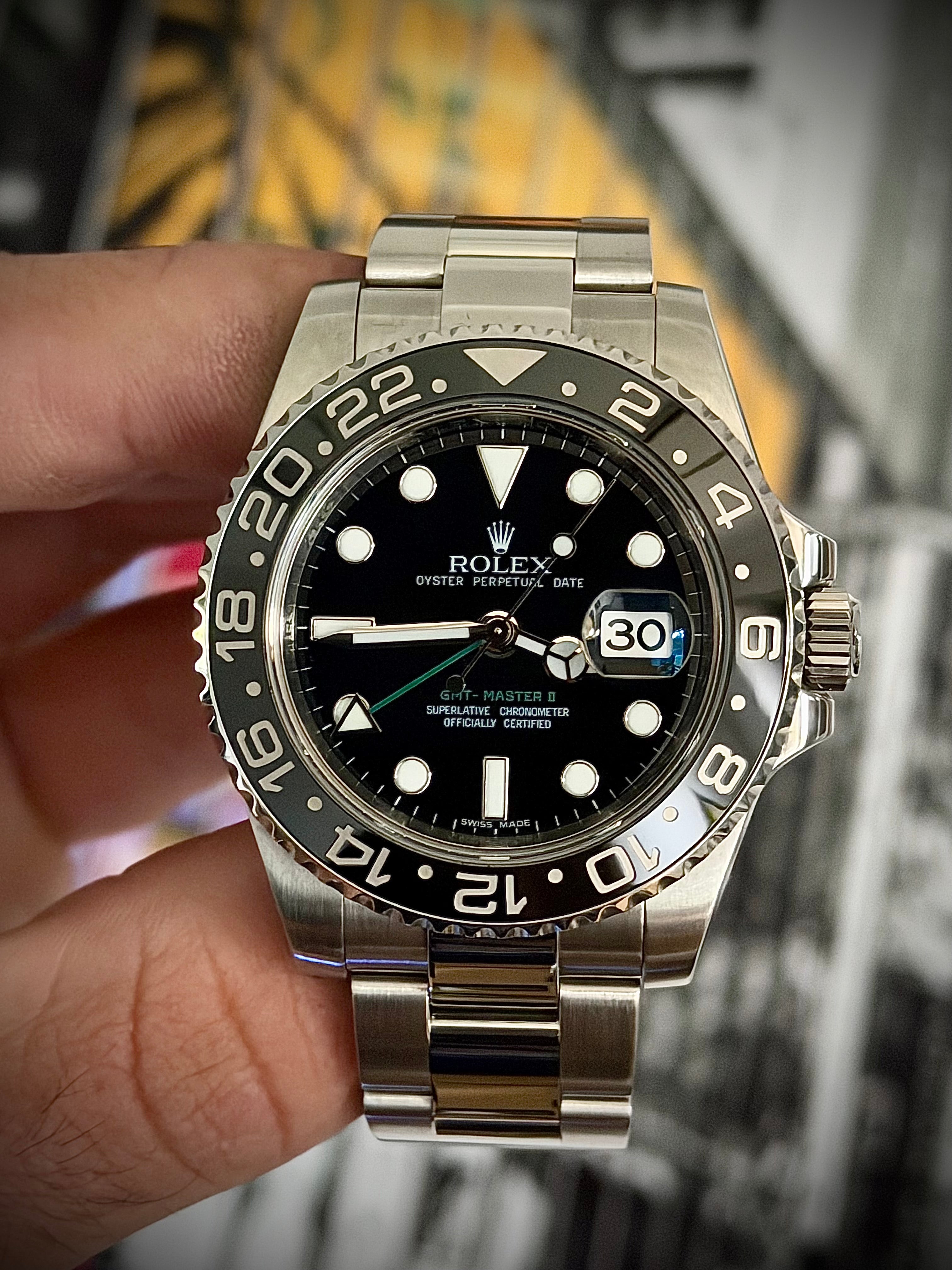2010 ROLEX GMT-MASTER II, 116710LN, GREEN GMT HAND, ONE OWNER, FULL COLLECTOR’S SET, ORIGINAL INVOICE & 2020 RSC, INC GST
