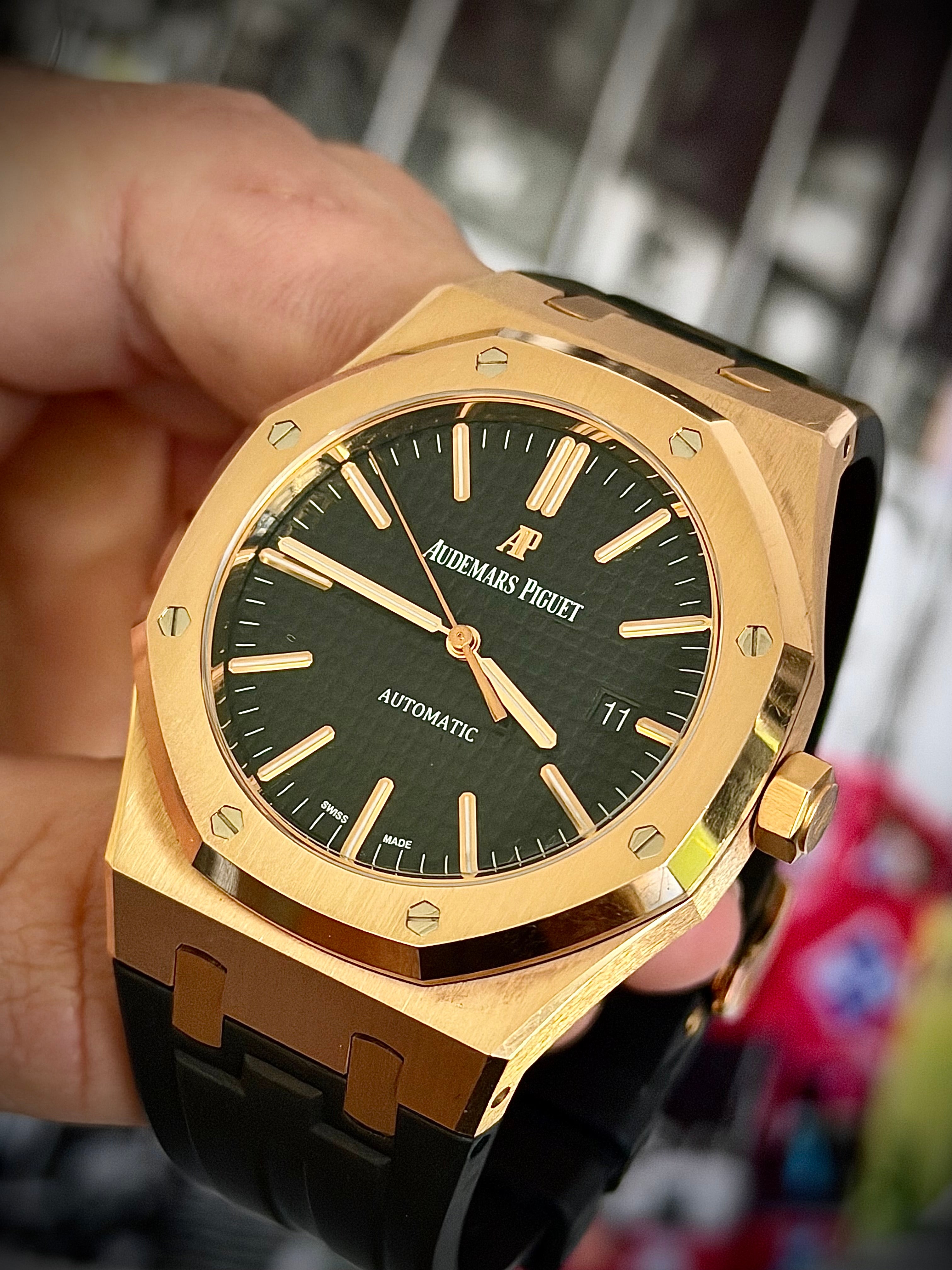 2017 AUDEMARS PIGUET ROYAL OAK, 15400OR, FULL SET, INC GST