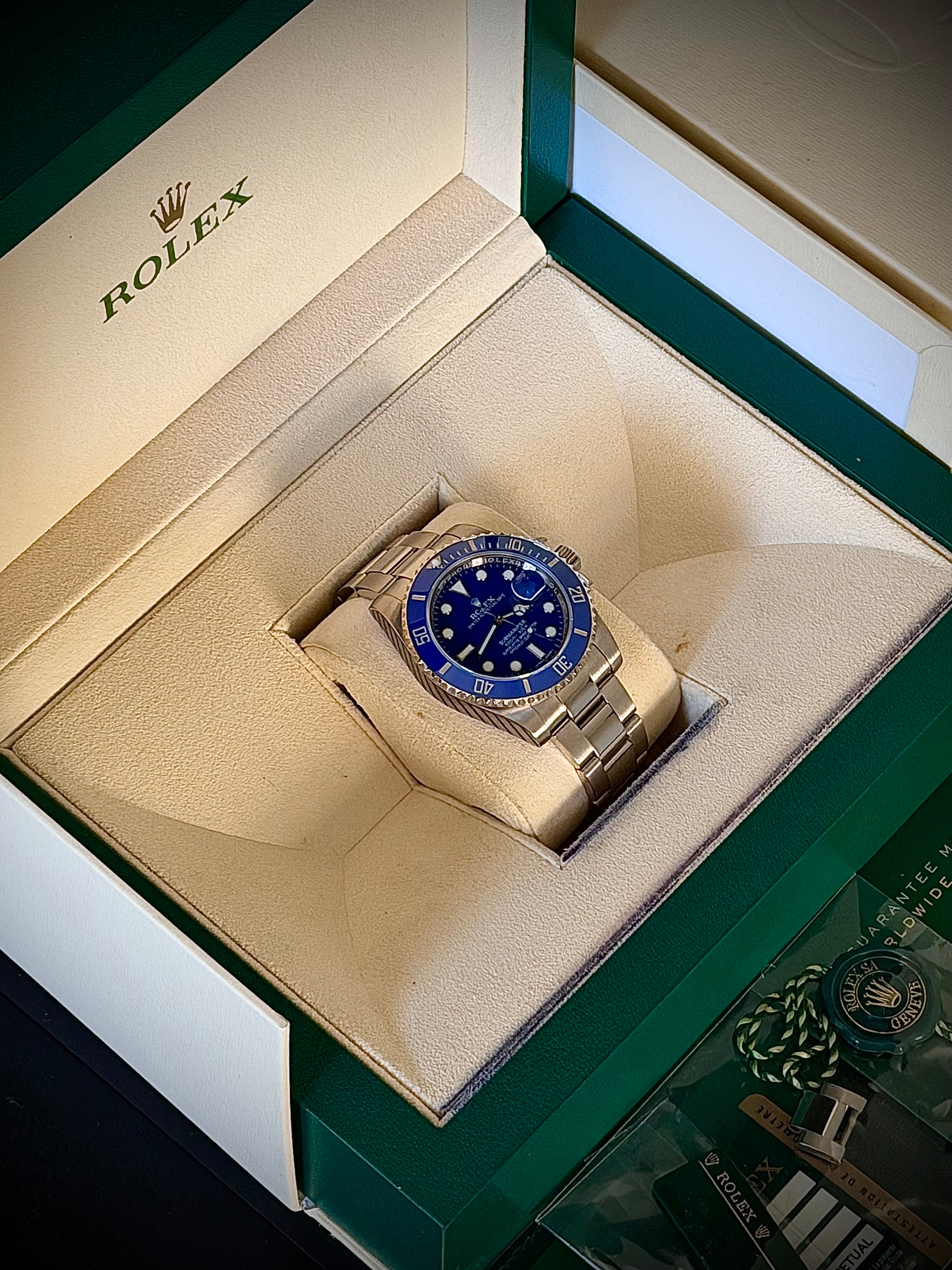 2015 ROLEX SUBMARINER DATE “SMURF”, 116619LB, BOX & PAPERS, RSC SERVICED, INC GST