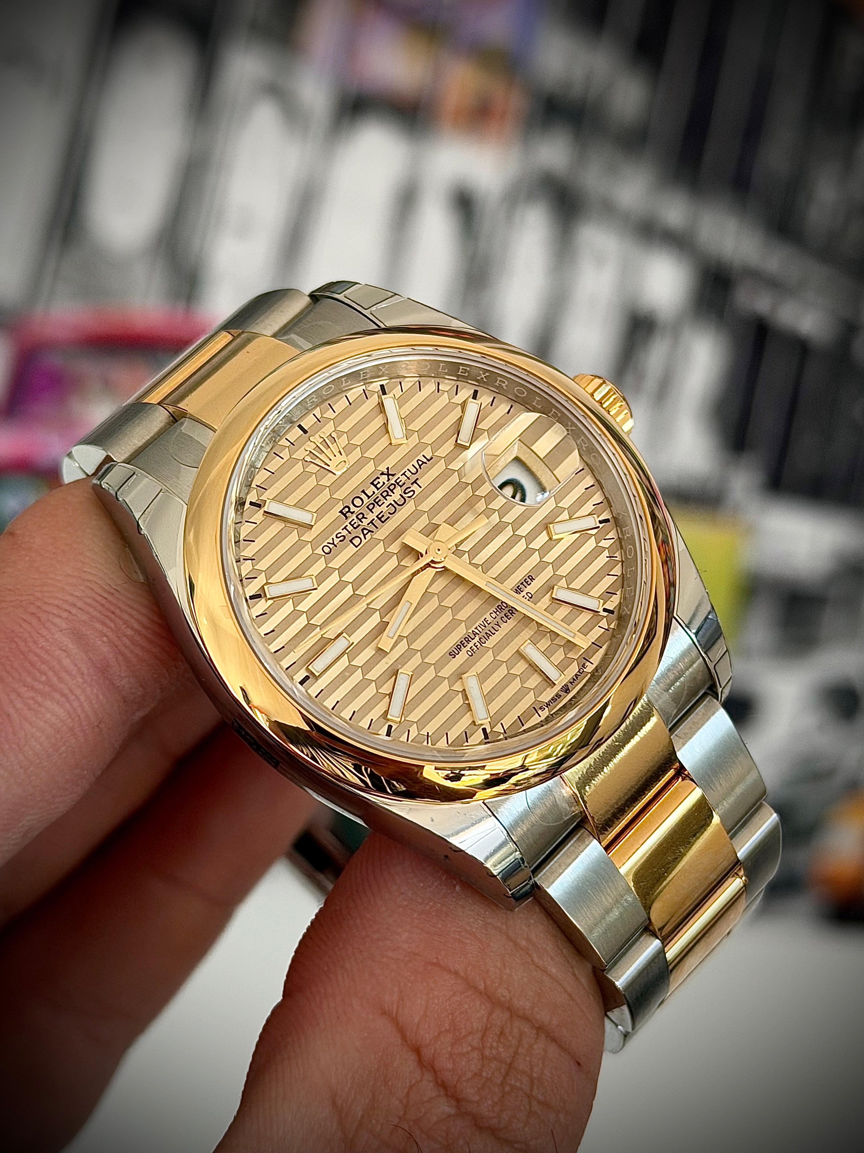 2022 ROLEX DATEJUST 36 TWO TONE, BRAND NEW FACTORY STICKERED, CHAMPAGNE MOTIF DIAL, 126203, FULL SET, INC GST