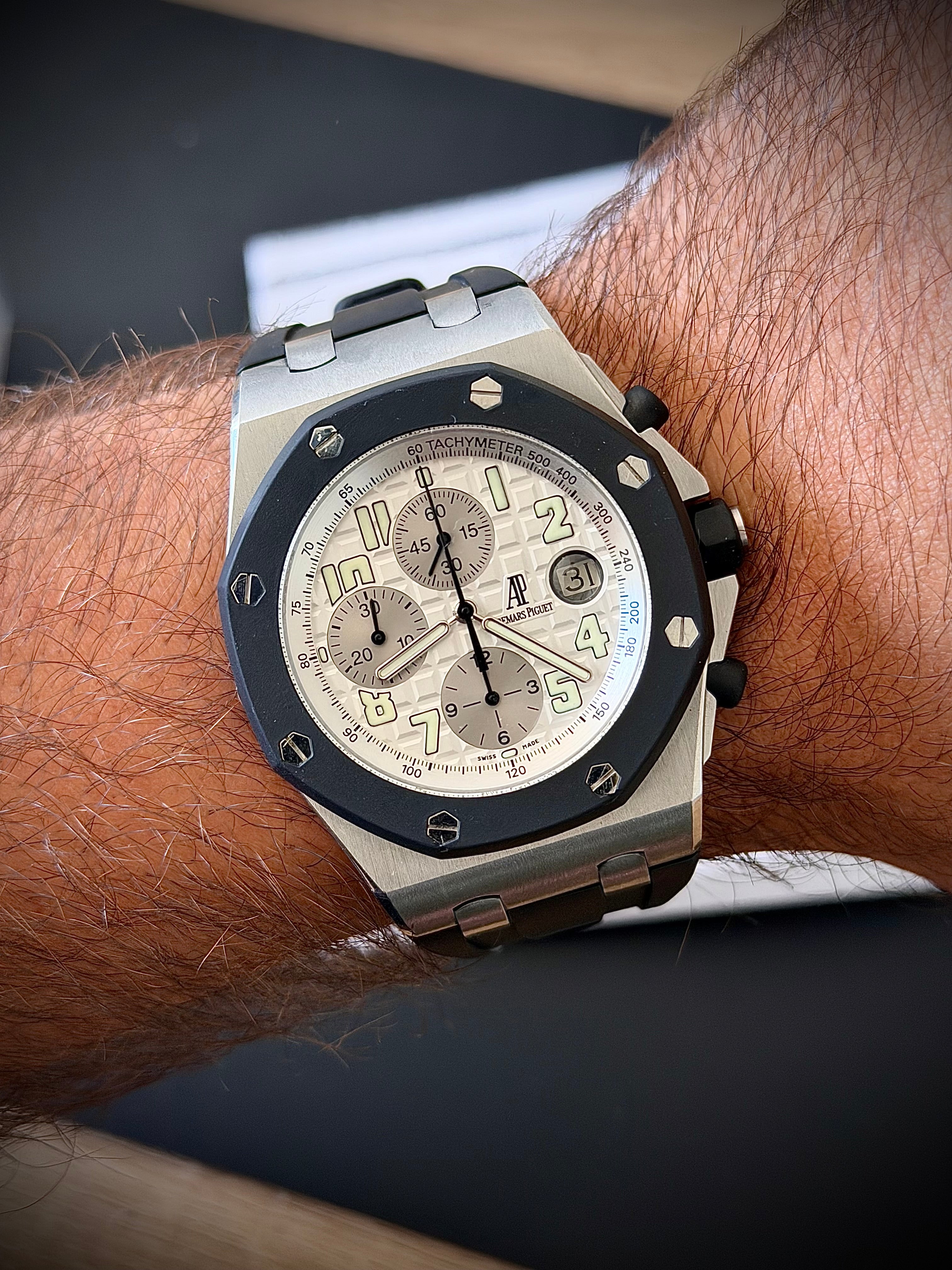 CIRCA 2014 AUDEMARS PIGUET ROYAL OAK OFFSHORE, 25940SK.00.D002CA.01.A, WATCH & AP SERVICE QUOTE, INC GST