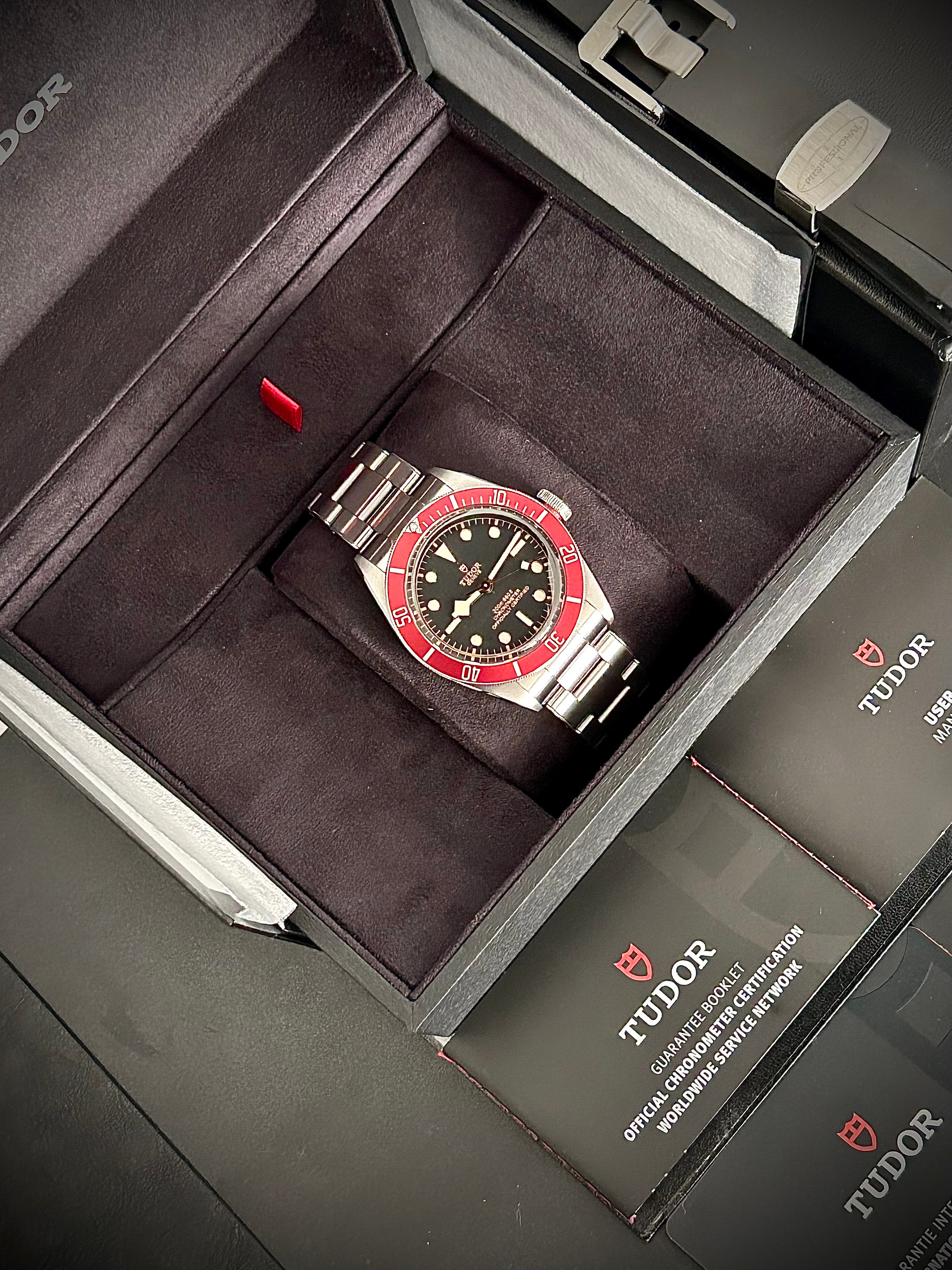 2022 TUDOR BLACK BAY BURGANDY, 41MM, FULL SET, INC GST