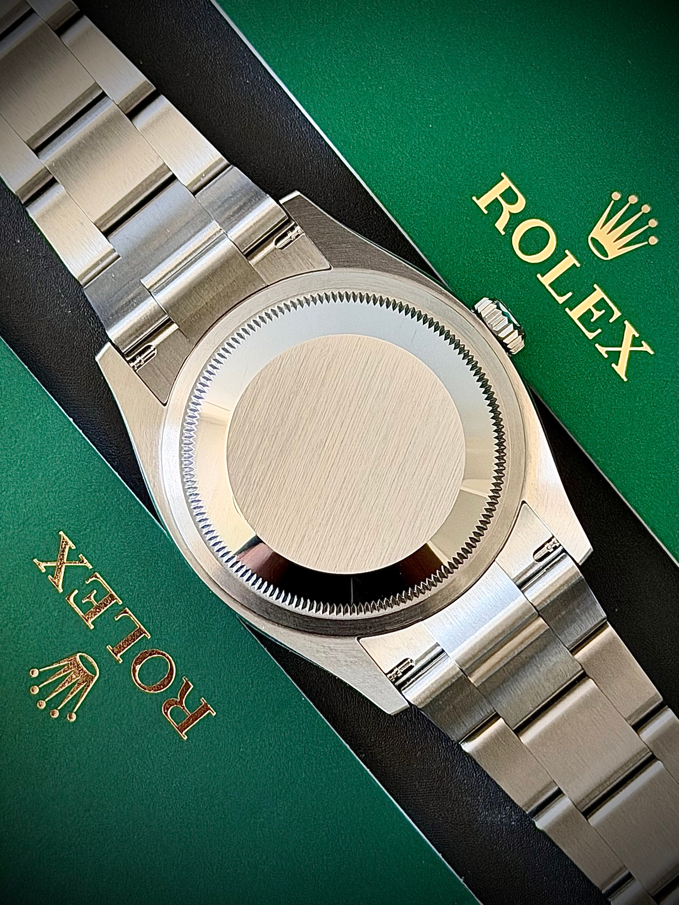 2025 ROLEX OYSTER PERPETUAL 36, PISTACHIO DIAL, 126000, BRAND NEW, FULL SET, INC GST
