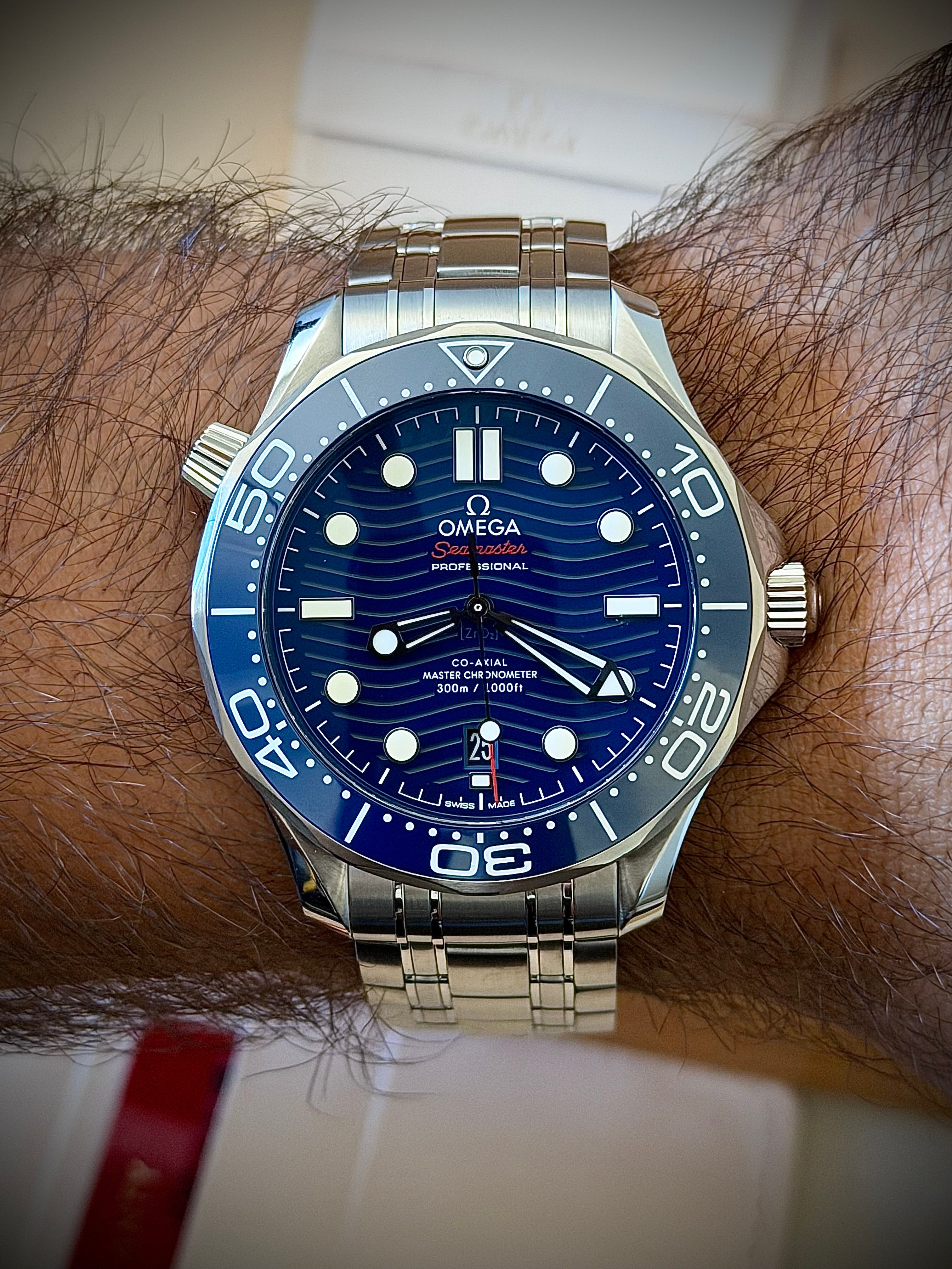 2019 OMEGA SEAMASTER 300, BLUE DIAL, FULL SET, INC GST