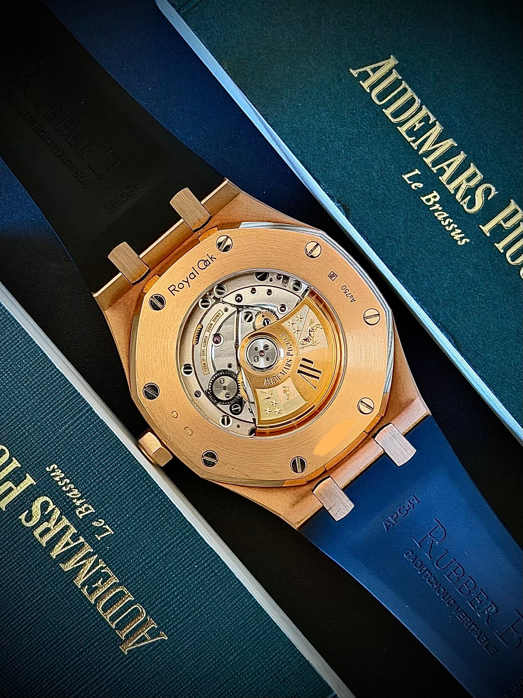 2017 AUDEMARS PIGUET ROYAL OAK, 15400OR, FULL SET, INC GST
