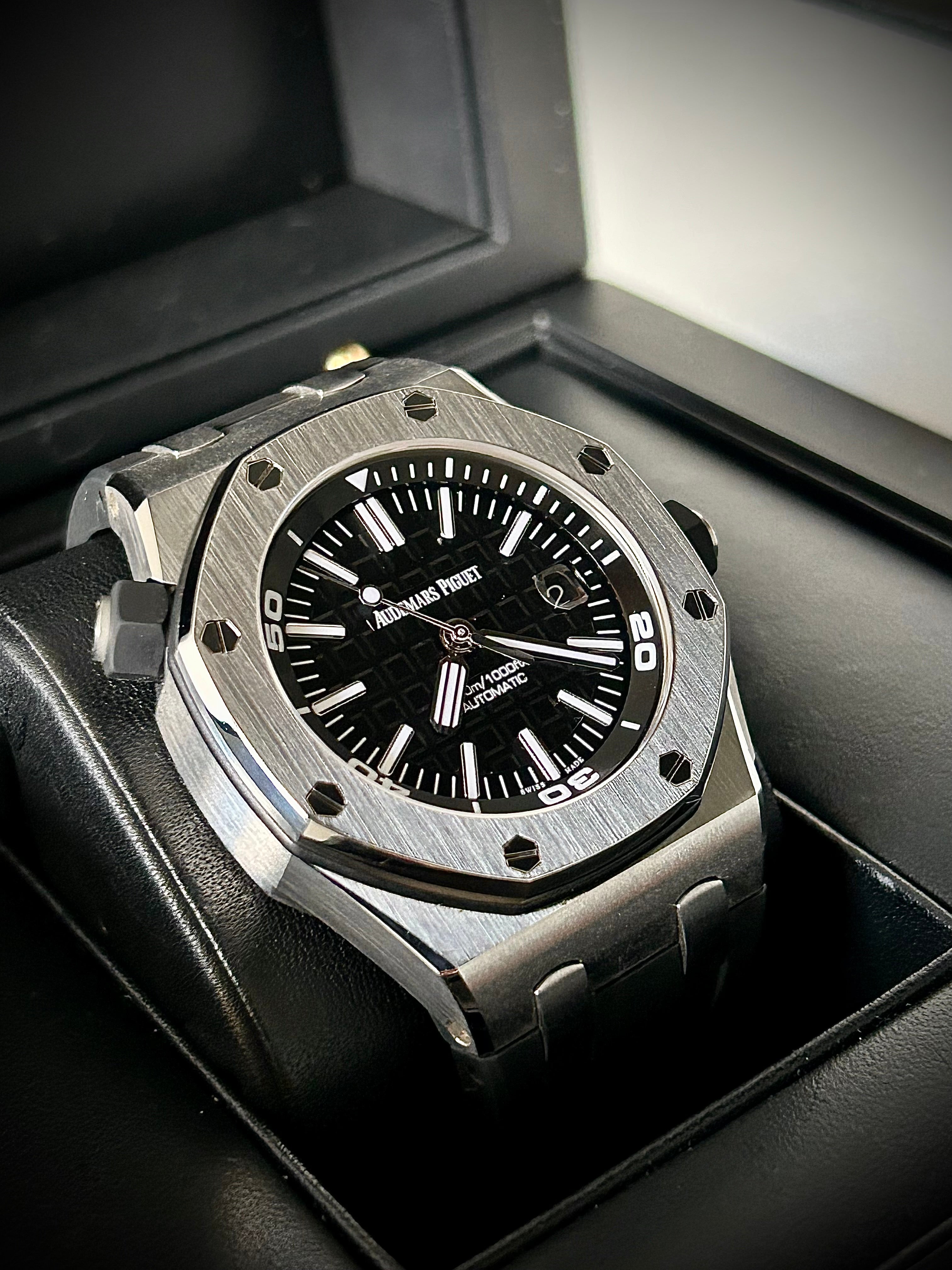 2021 AUDEMARS PIGUET ROYAL OAK OFFSHORE DIVER, 15710ST, BOX AND PAPERS INC GST