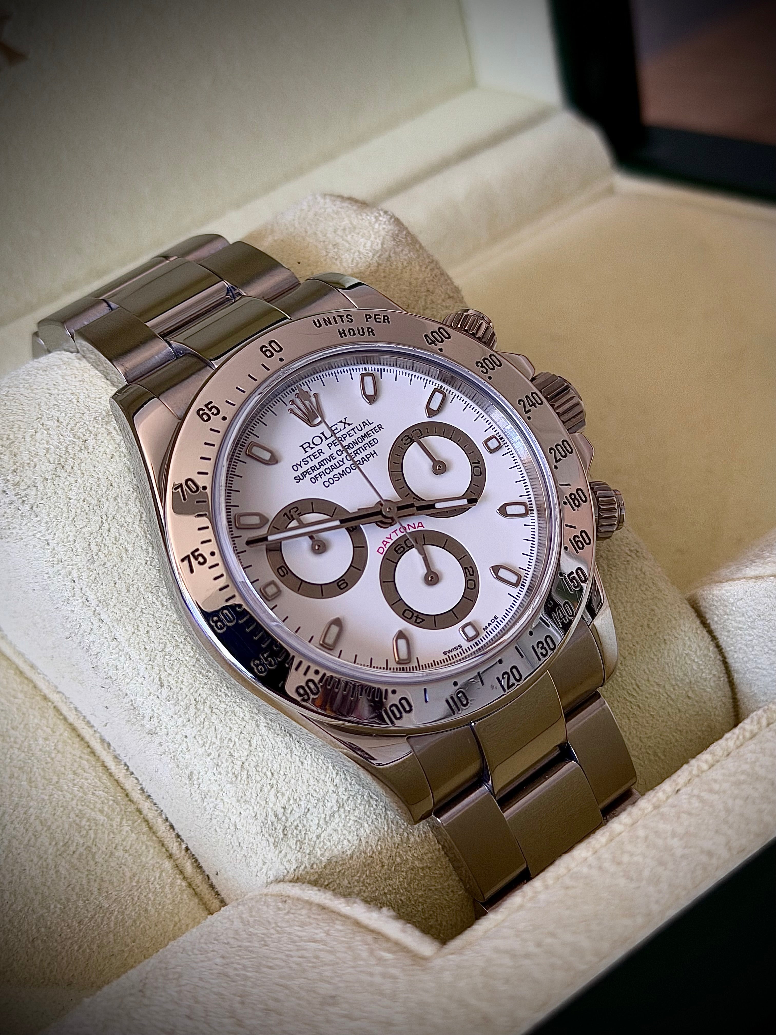 2006 ROLEX DAYTONA, 116520 WHITE DIAL, BOX & SERVICE PAPERS ONLY, INC GST