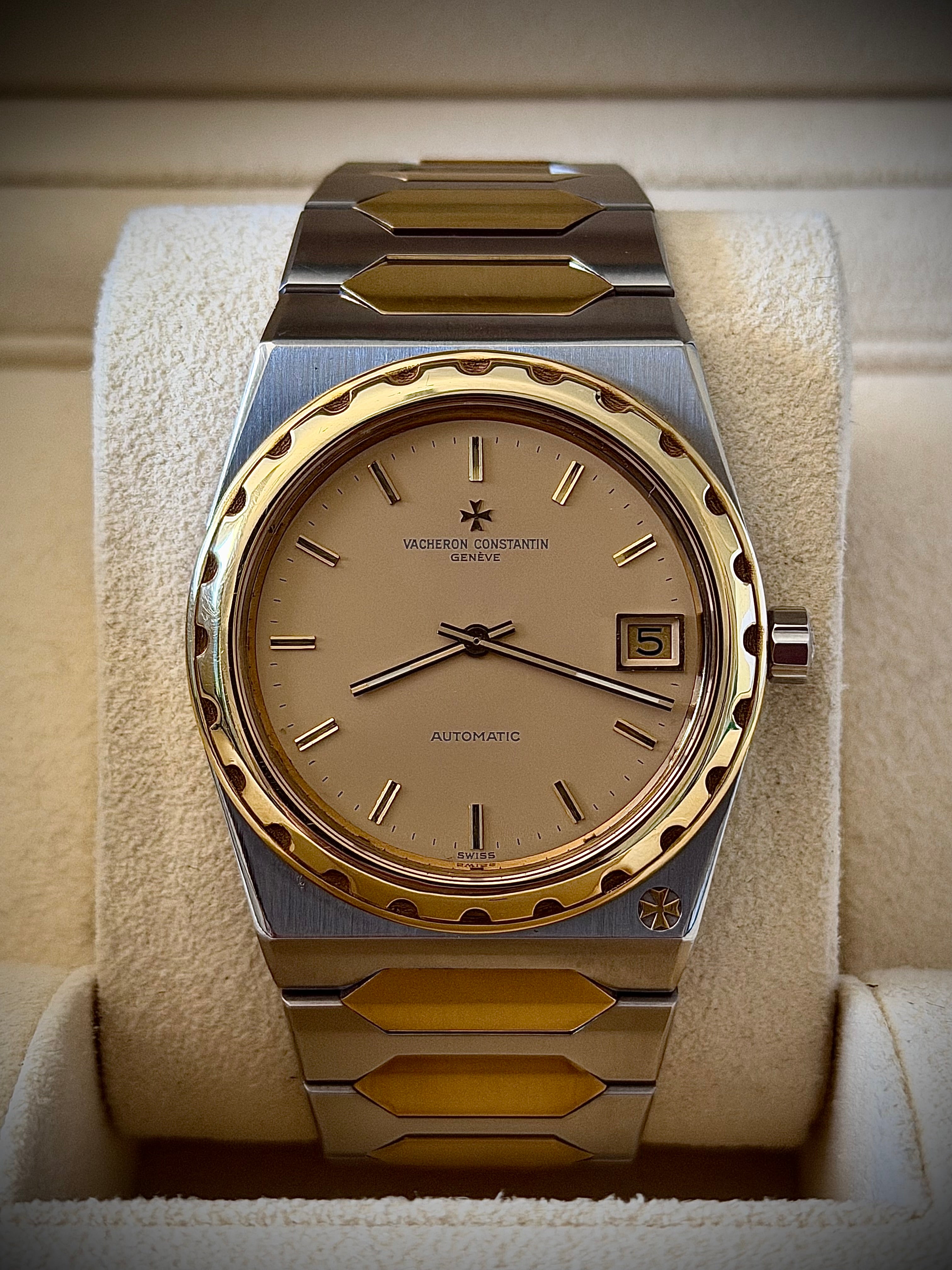 CIRCA 1982 VACHERON CONSTANTIN 222 JUMBO, 44018/411, TWO-TONE, CHAMPAGNE DIAL, LIMITED TO 100, WATCH & BOX, INC GST