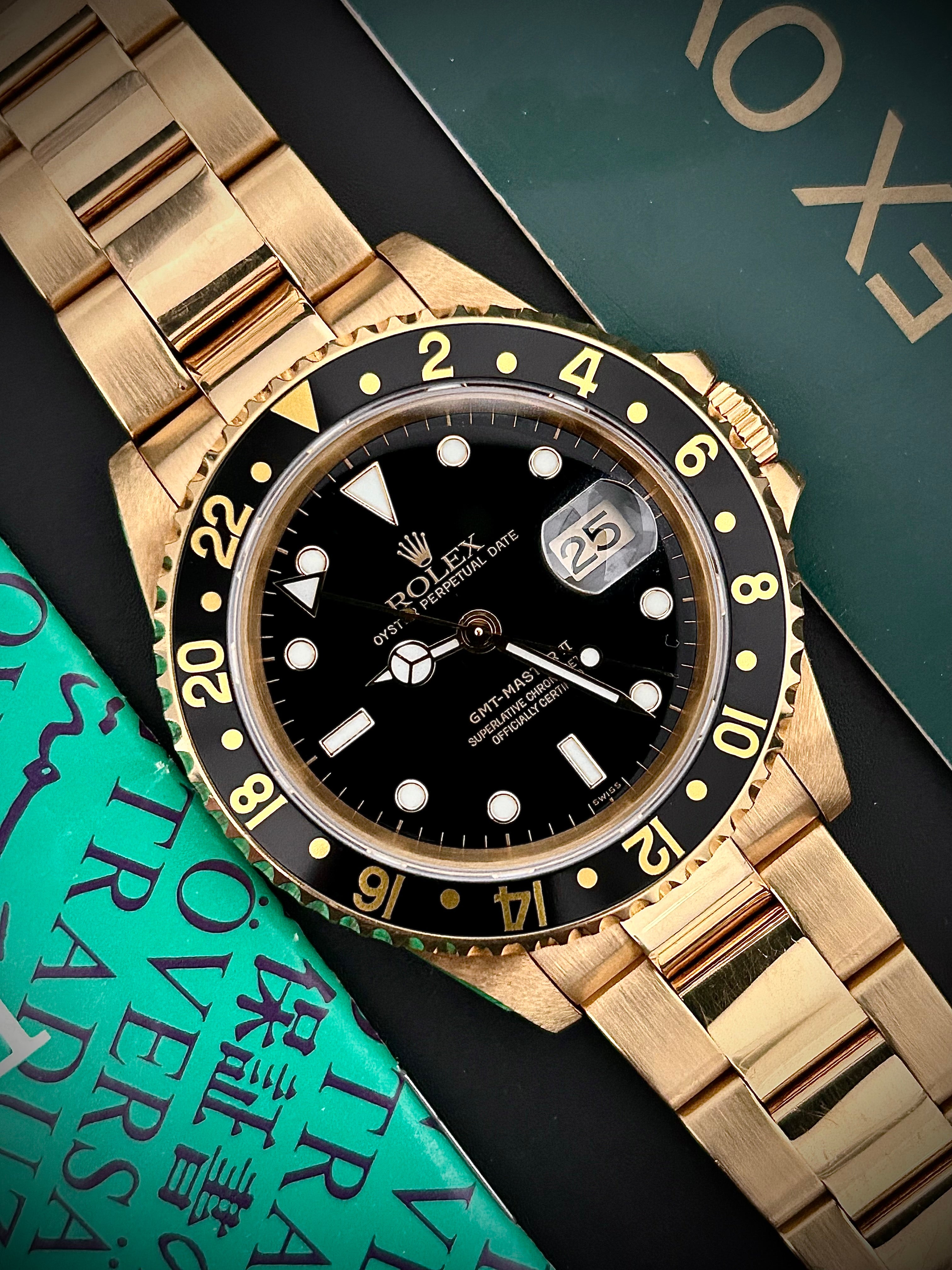 1994 ROLEX GMT MASTER II, SWISS ONLY, 16718, BOX AND BOOKLETS, INC GST