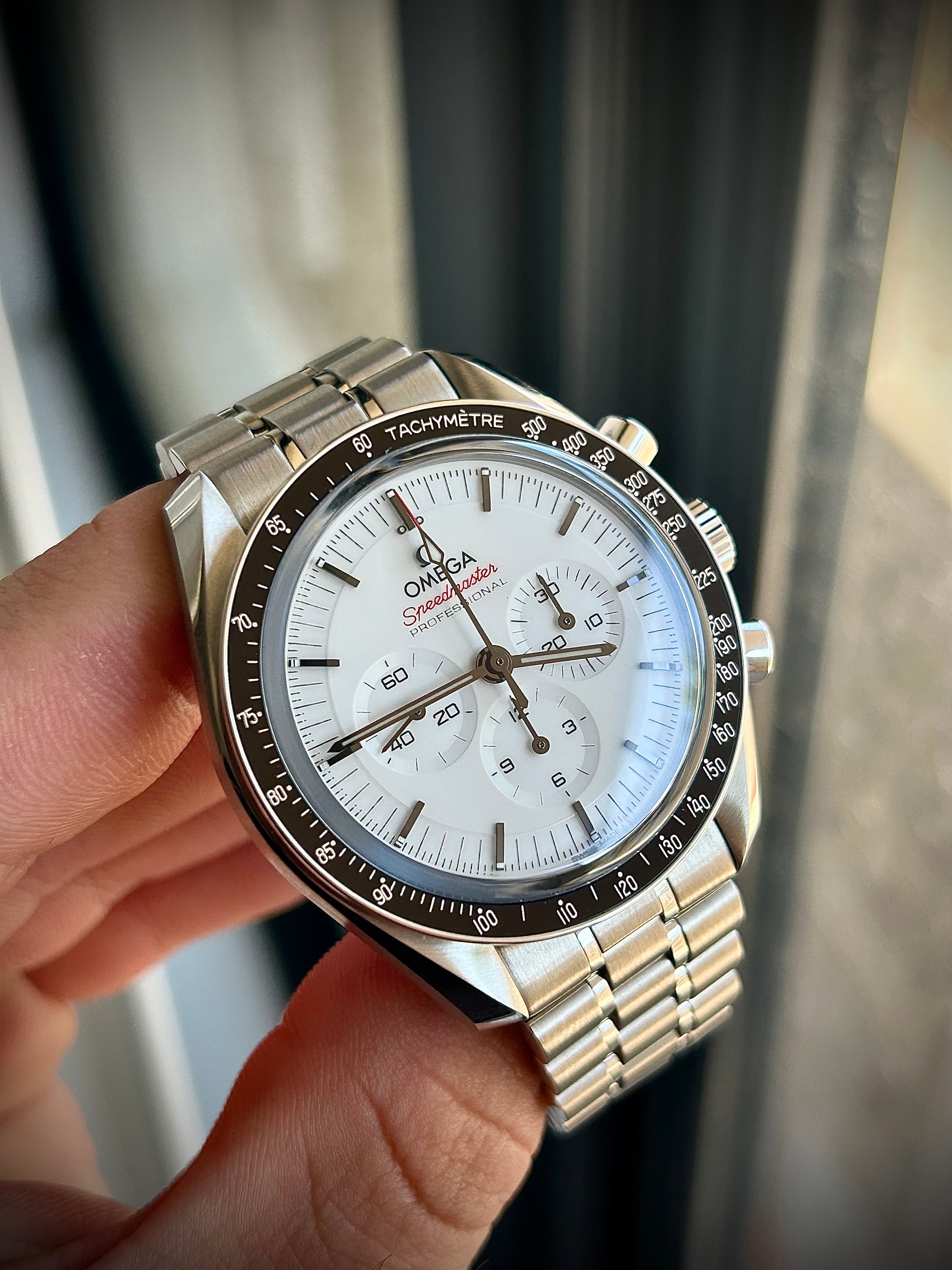 2024 OMEGA SPEEDMASTER WHITE DIAL, FULL SET, INC GST